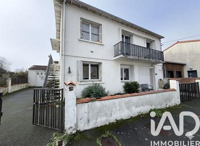 Maison de ville - 142 m² - 6 pièces