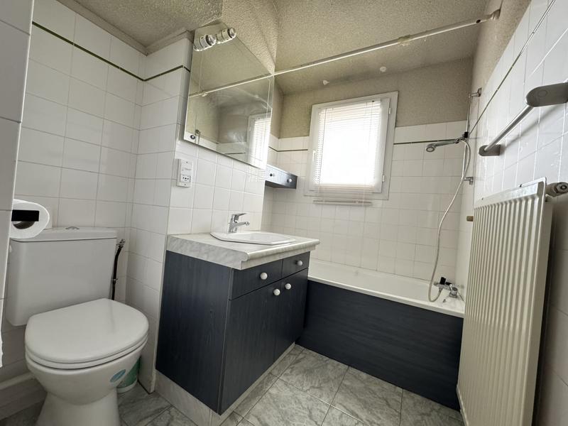 Maison - 105 m² - 4 pièces