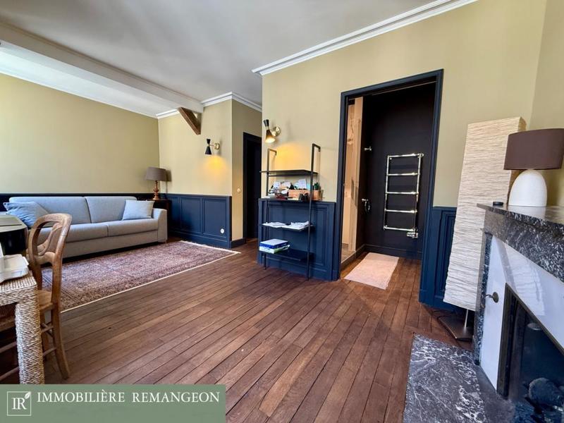 Maison de ville - 206 m² - 7 pièces