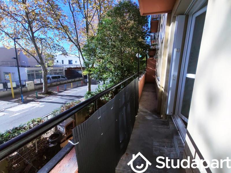 Chambre - 9 m² - 1 pièce