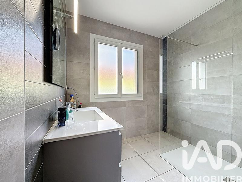 Maison - 138 m² - 5 pièces