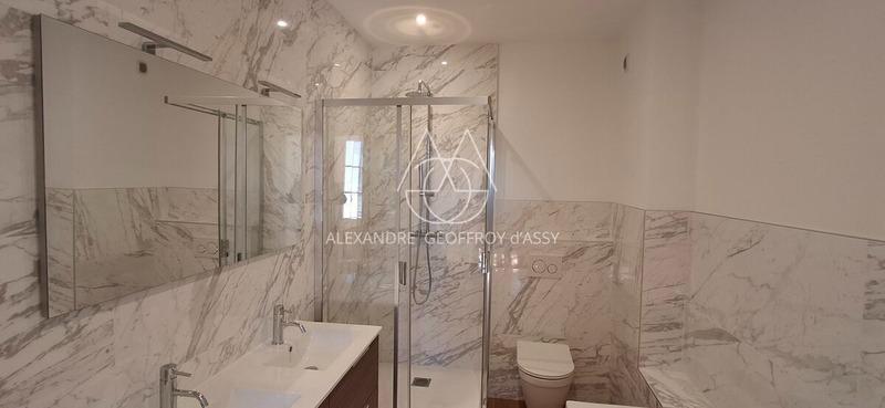 Appartement - 131 m² - 6 pièces