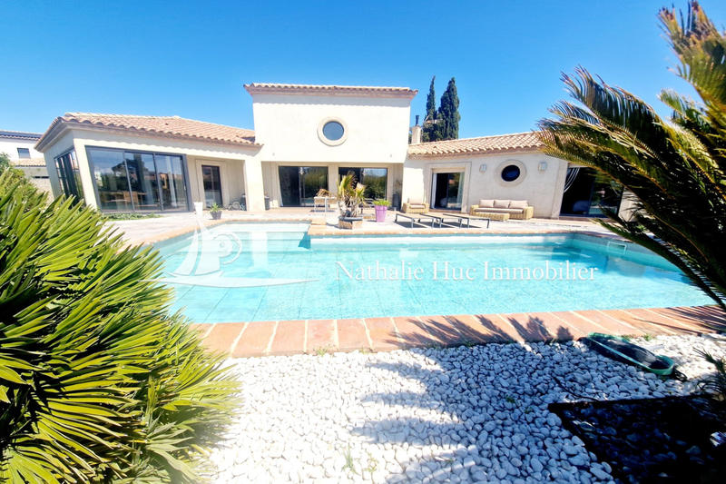 Villa - 205 m² - 5 pièces
