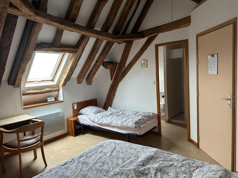 Corps de ferme - 390 m² - 15 pièces