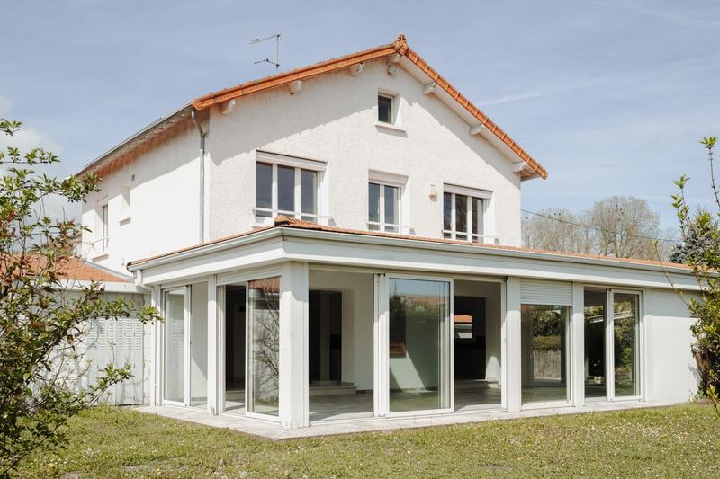 Maison - 185 m² - 6 pièces