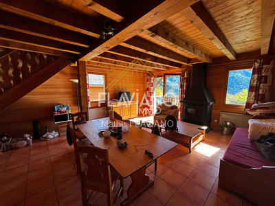 Maison - 85 m² - 5 pièces