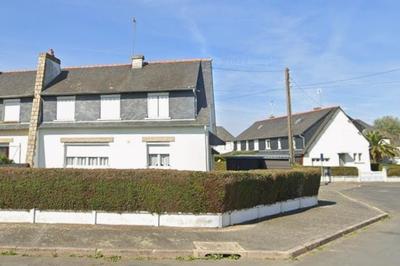 Maison - 98 m² - 7 pièces