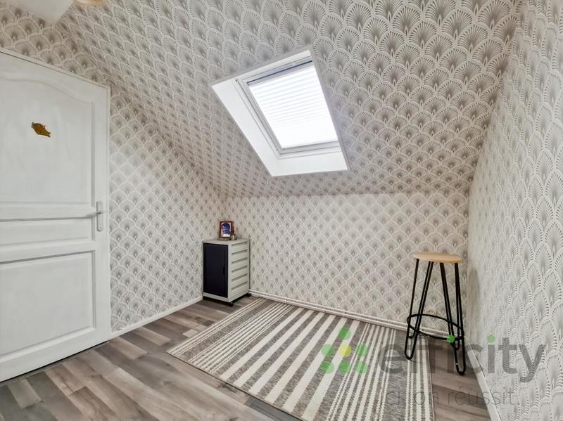 Maison - 95 m² - 4 pièces