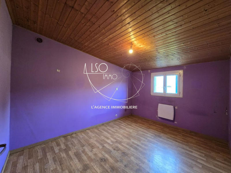 Maison - 96 m² - 5 pièces