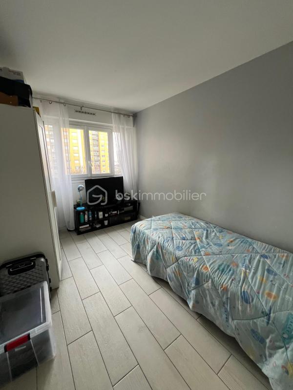 Appartement - 87 m² - 4 pièces