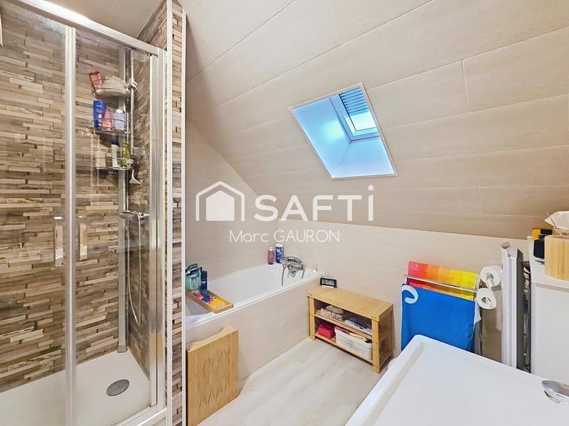 Maison - 107 m² - 5 pièces