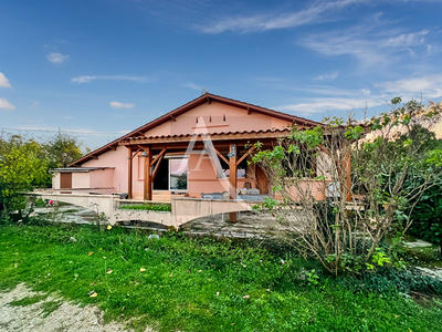 Maison - 80 m² - 4 pièces