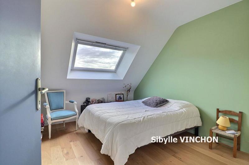 Maison - 111 m² - 7 pièces