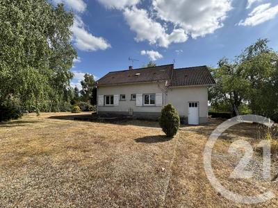 Maison de village - 121 m² - 6 pièces