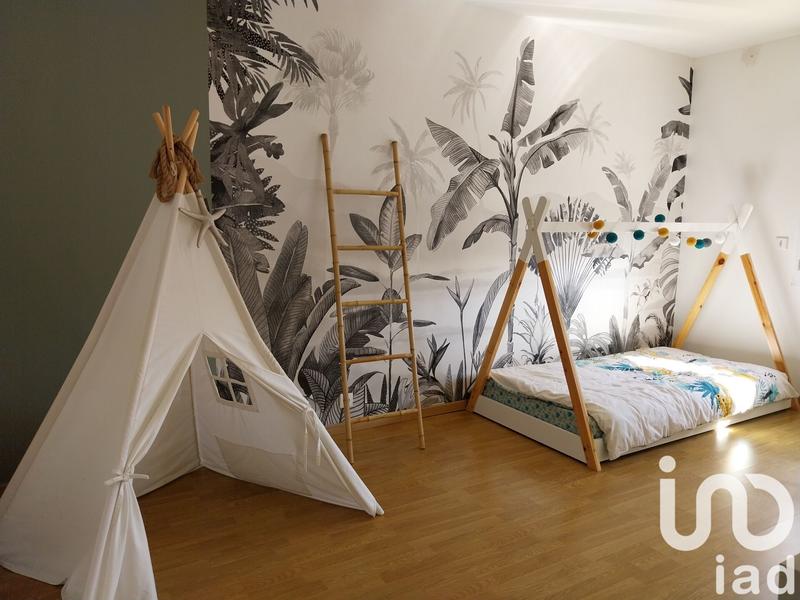 Maison - 95 m² - 6 pièces