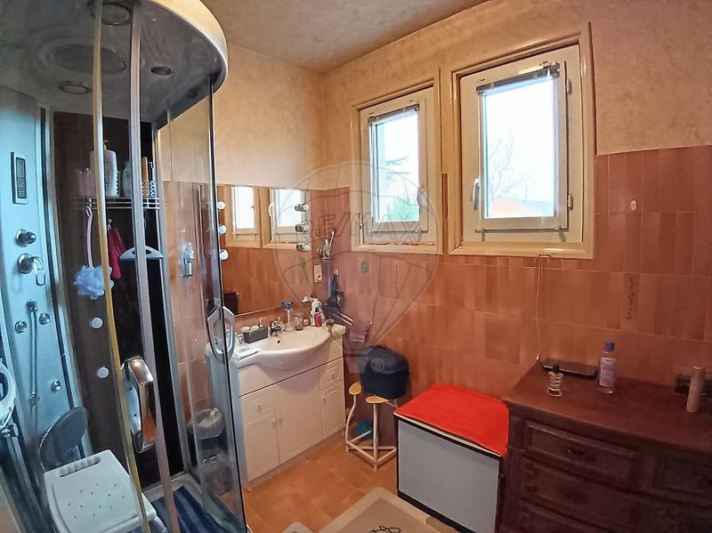 Maison - 156 m² - 6 pièces