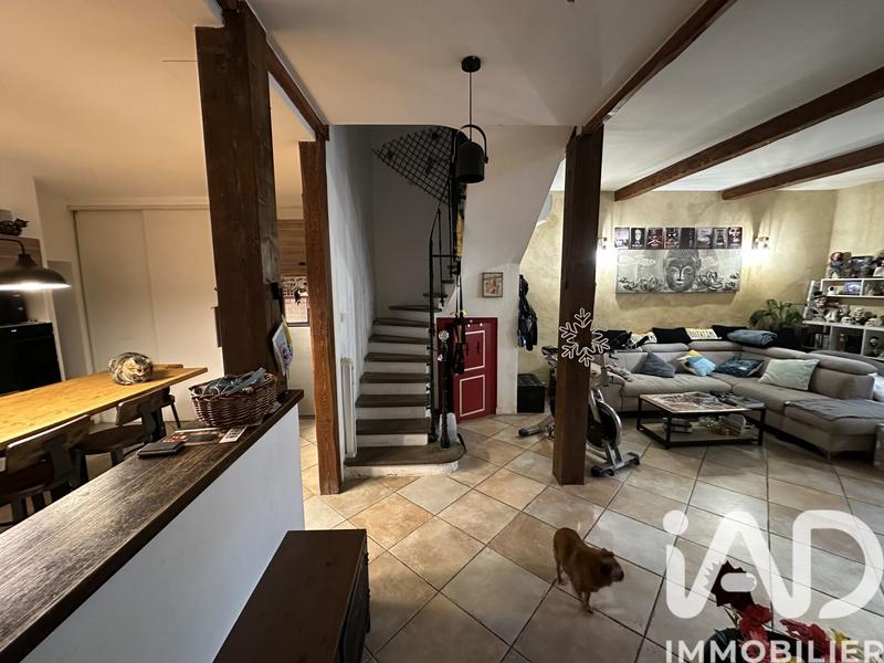 Maison de village - 210 m² - 7 pièces