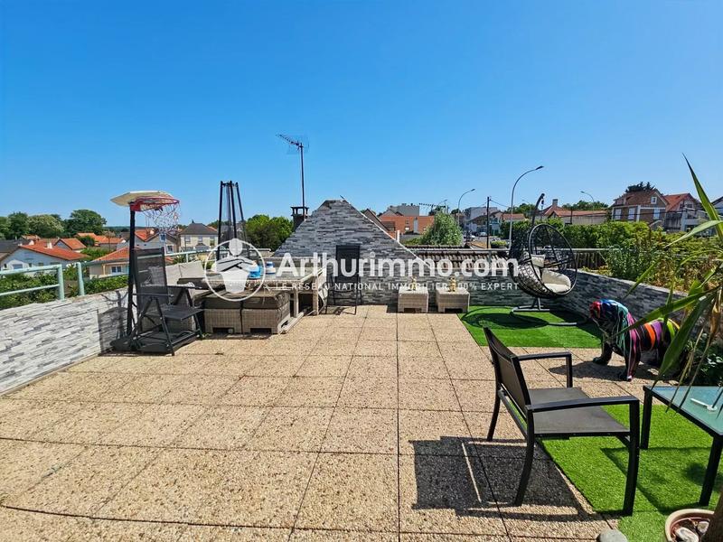 Appartement - 100 m² - 5 pièces