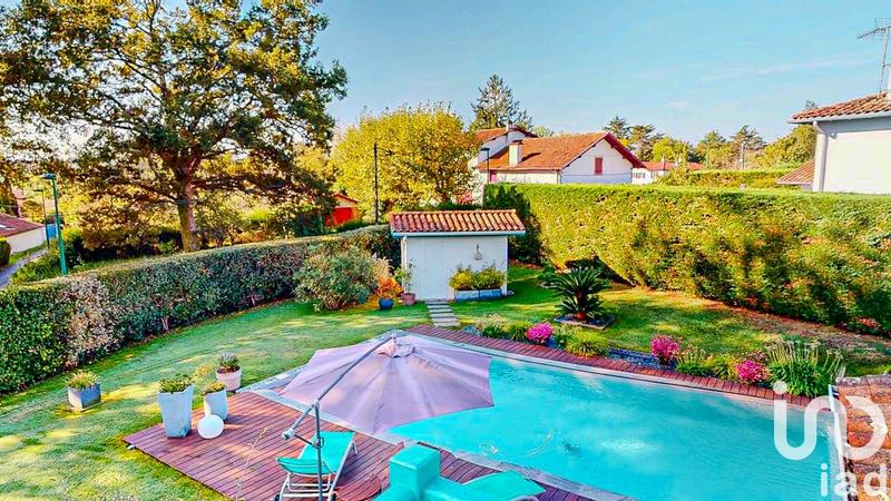 Maison - 175 m² - 7 pièces