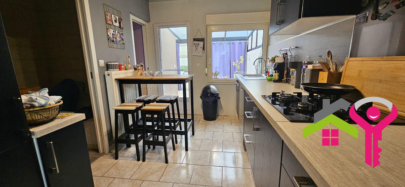 Maison - 85 m² - 4 pièces