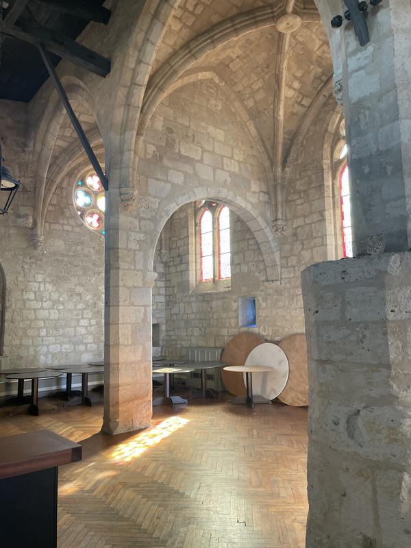 Maison de village - 718 m² - 8 pièces