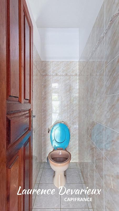 Maison - 204 m² - 5 pièces