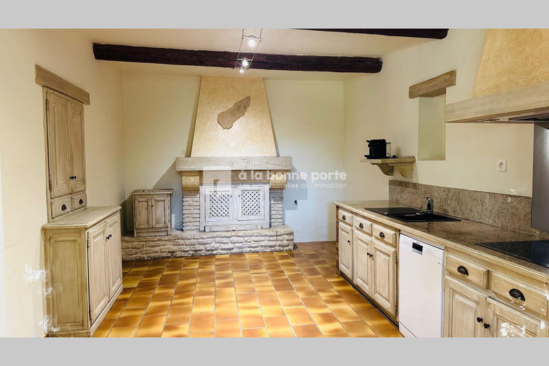 Maison de maîtres - 227 m² - 7 pièces