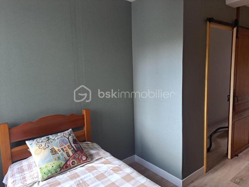 Appartement - 65 m² - 4 pièces