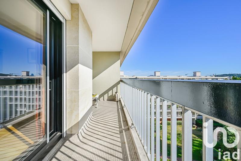 Appartement - 83 m² - 4 pièces