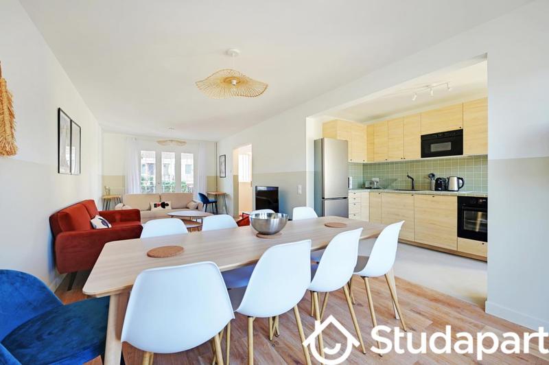 Chambre - 12 m² - 1 pièce