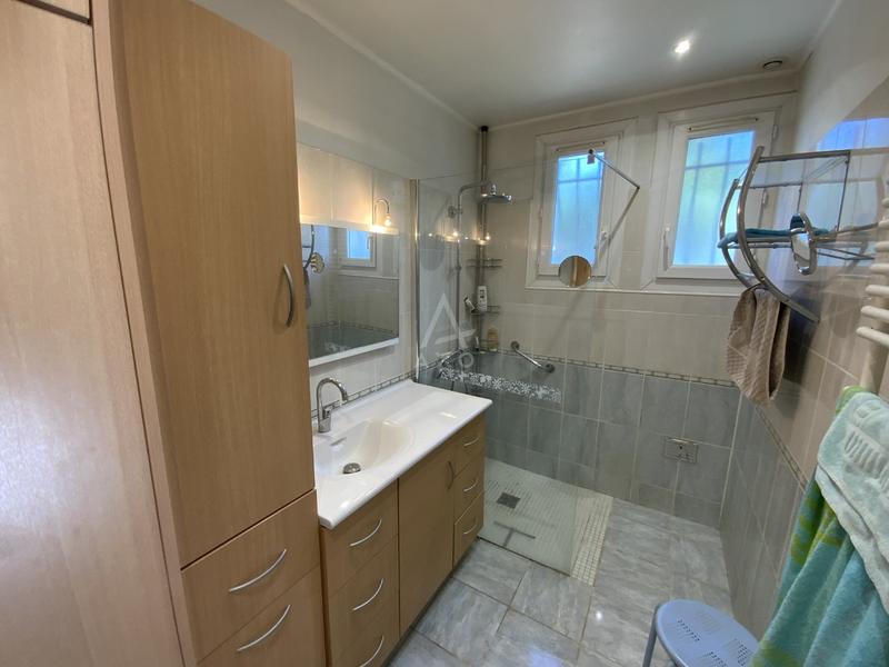 Maison - 94 m² - 3 pièces