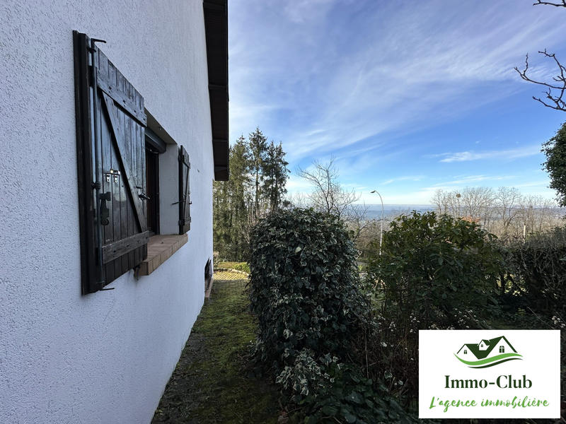 Maison - 150 m² - 6 pièces