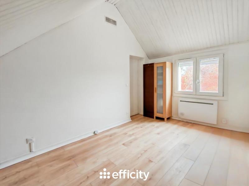 Maison - 115 m² - 7 pièces