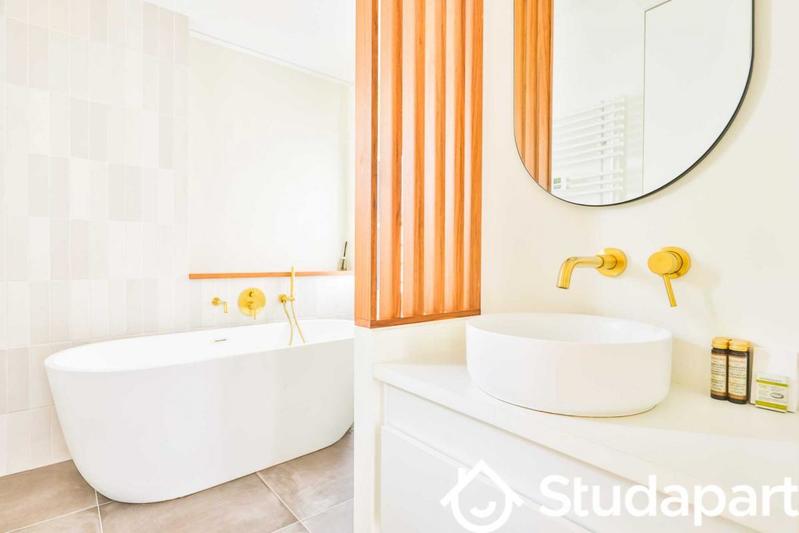 Appartement - 121 m² - 5 pièces