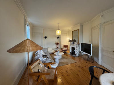 Maison - 147 m² - 5 pièces