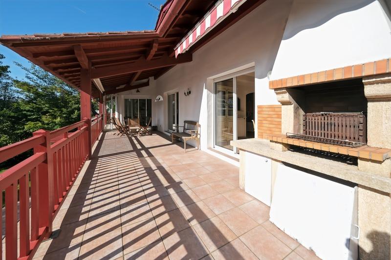 Maison - 190 m² - 5 pièces