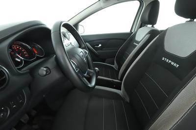 Dacia Sandero II 1.4 BoosterJet Hybrid AllGrip 129 ch