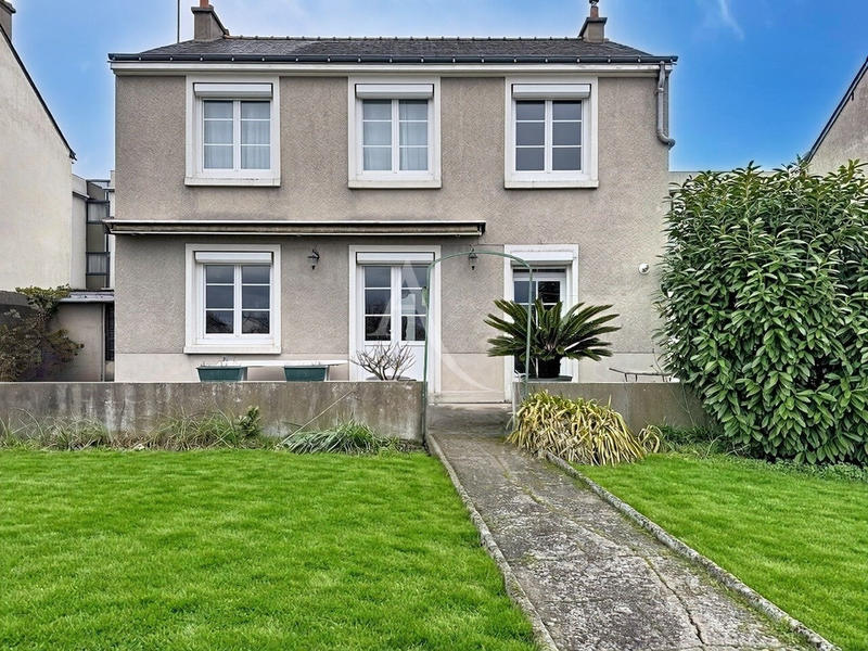 Maison - 105 m² - 7 pièces