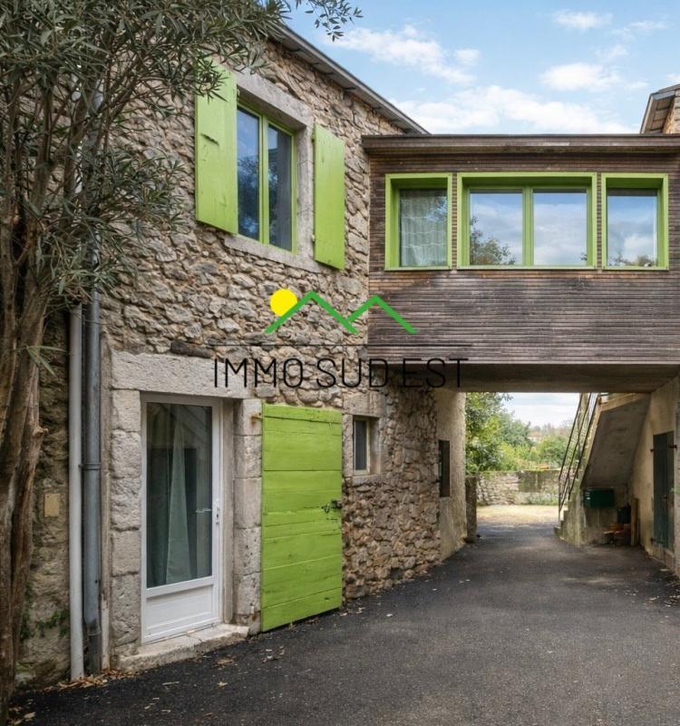 Maison de village - 84 m² - 5 pièces