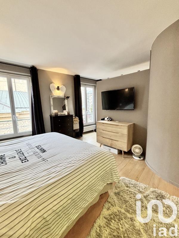 Appartement - 135 m² - 6 pièces