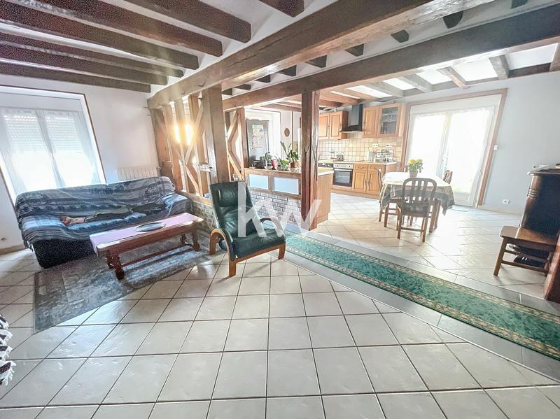 Maison de ville - 104 m² - 6 pièces