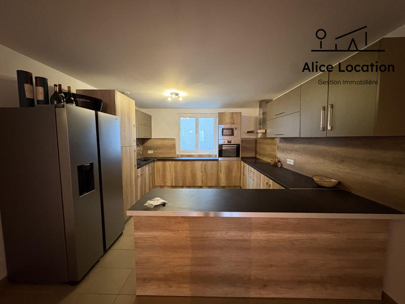 Duplex - 96 m² - 5 pièces