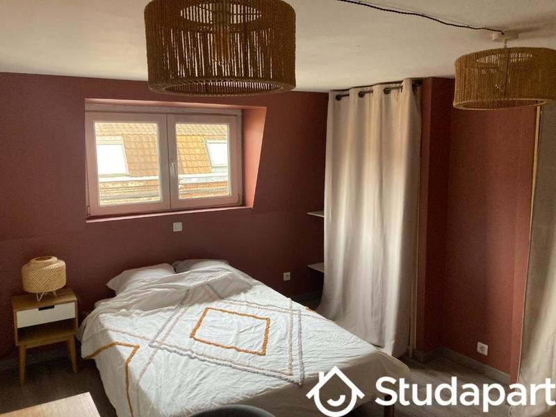 Chambre - 10 m² - 1 pièce