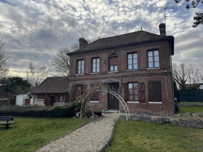Maison ancienne - 87 m² - 4 pièces