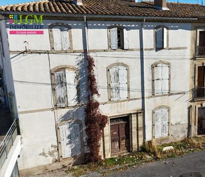 Maison - 252 m² - 8 pièces