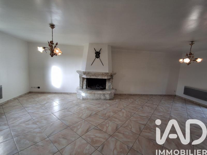 Maison - 99 m² - 5 pièces