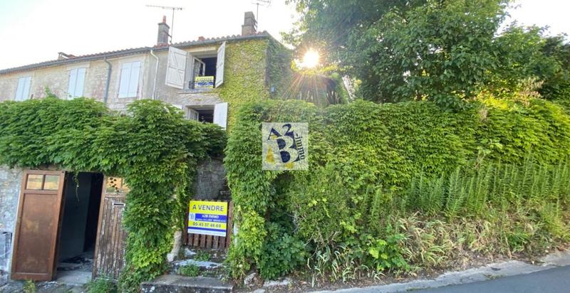 Maison de village - 84 m² - 4 pièces