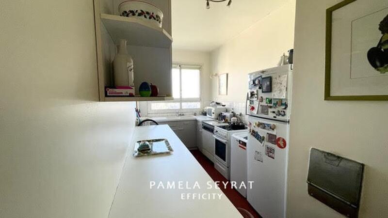 Appartement - 77 m² - 3 pièces