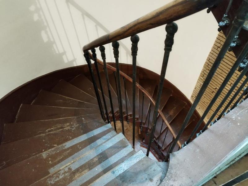 Maison de ville - 220 m² - 6 pièces