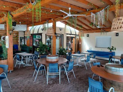 Fonds de commerce - 180 m²